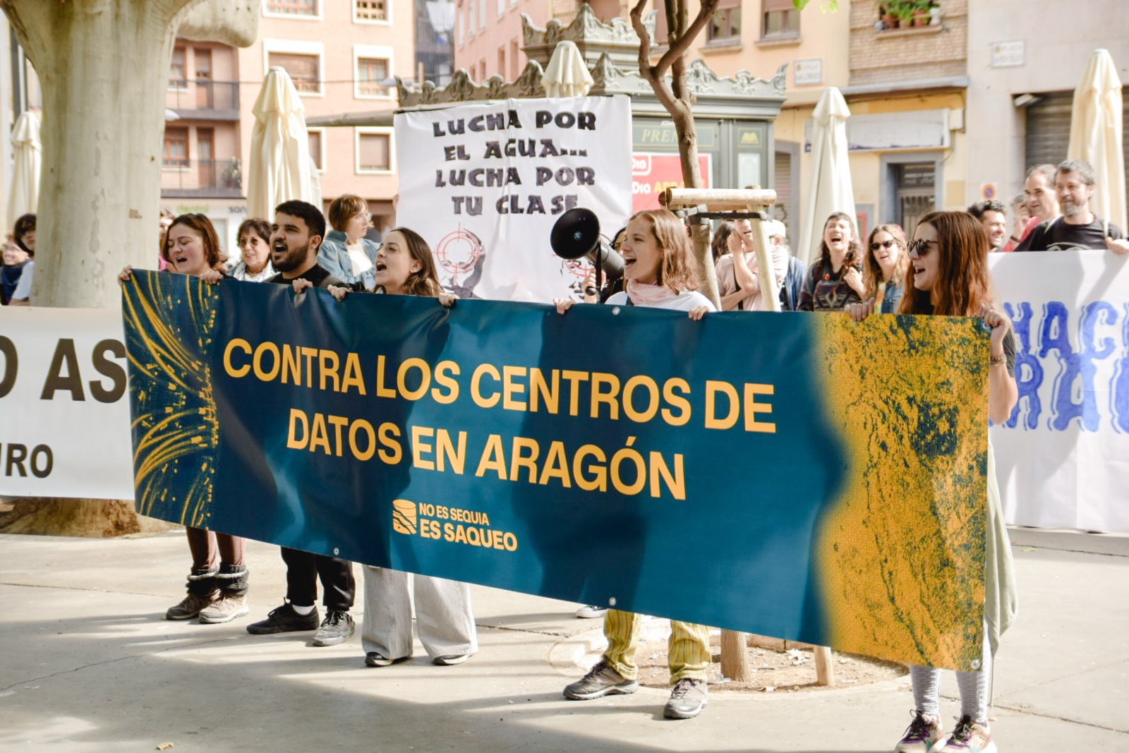 Un puñado de colectivos presentamos alegaciones contra el Centro de Datos de Microsoft en Zaragoza (Aragón)